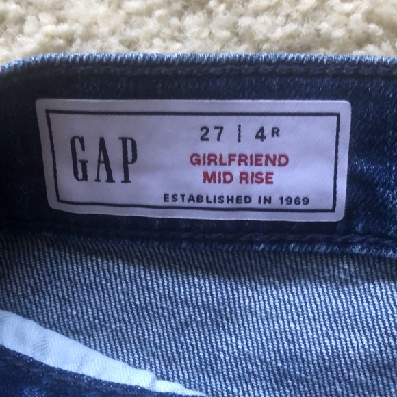 Gap Girlfriend mid rise Jeans size 27 - Picture 3 of 7